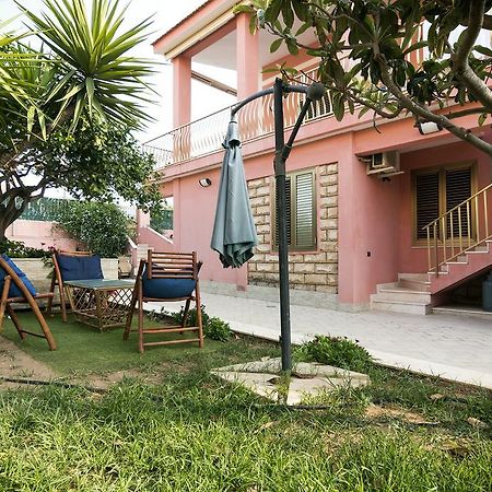 La Rosa del Deserto Bed and Breakfast Scicli Esterno foto