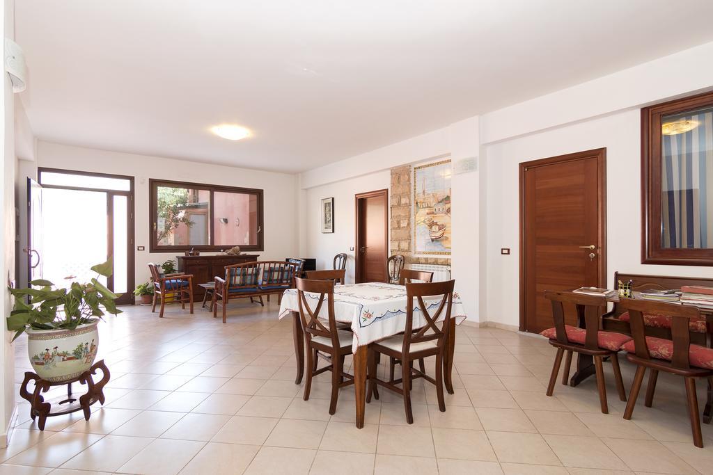 La Rosa del Deserto Bed and Breakfast Scicli Esterno foto