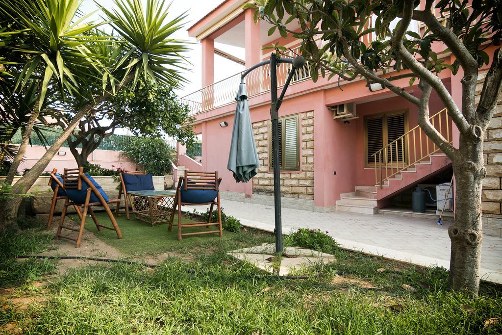 La Rosa del Deserto Bed and Breakfast Scicli Esterno foto